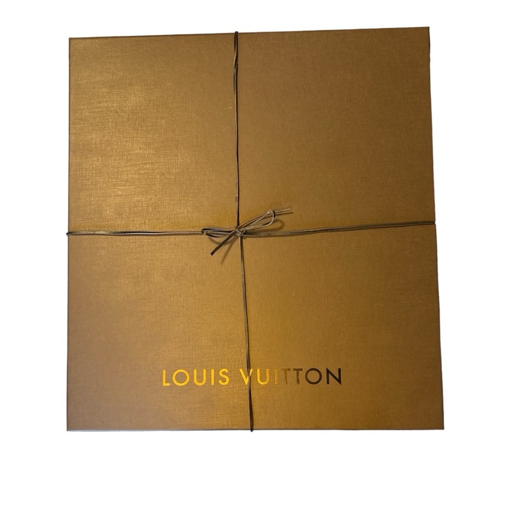 Authentic Louis Vuitton Neverfull Box, Ribbon and Receipt Envelope
